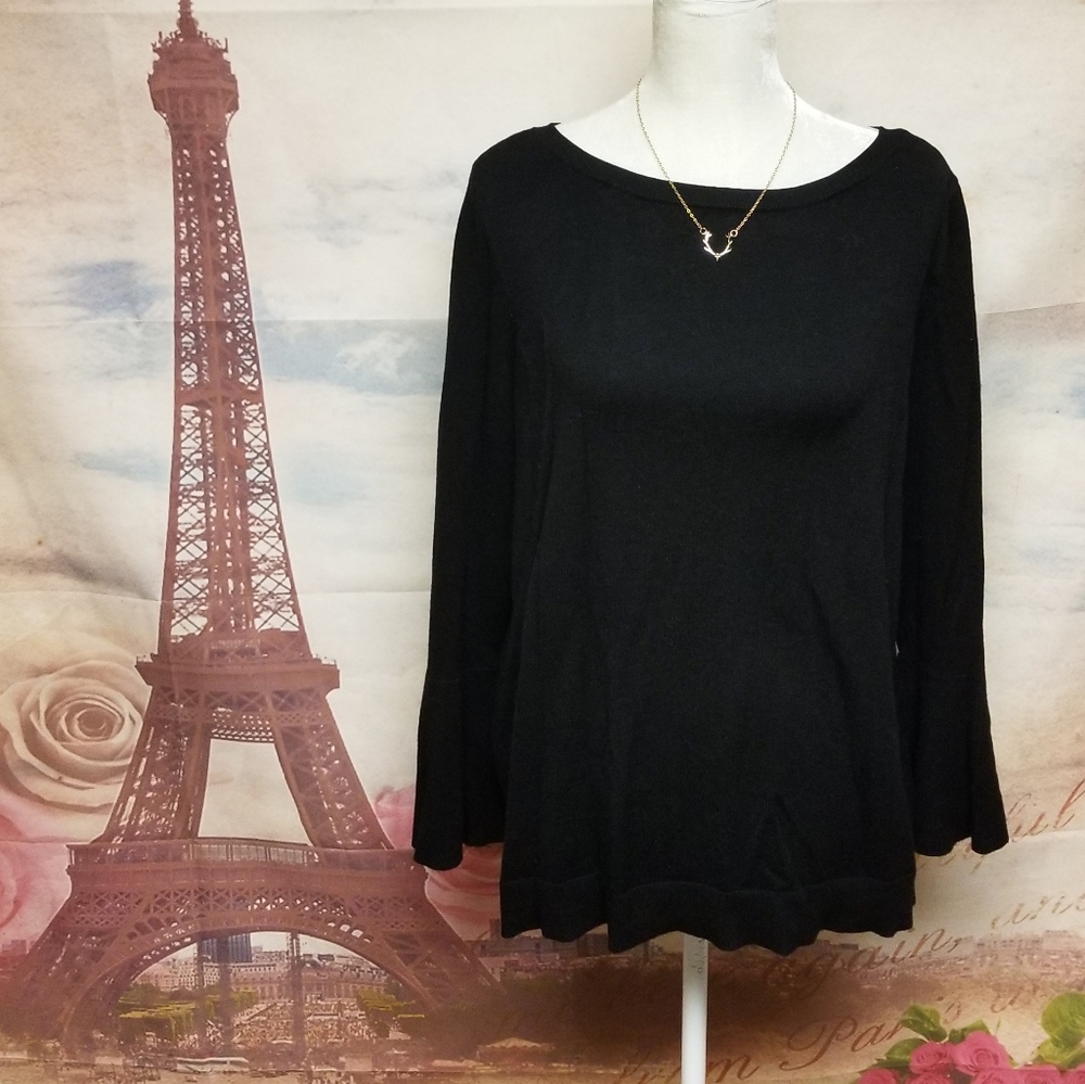 ⭐️ ➕ Lane Bryant sweater